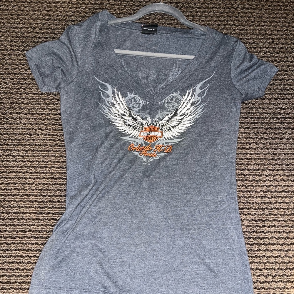 Harley Davidson, y2k, 2000’s, emo, mall goth, winged, v-neck shirt